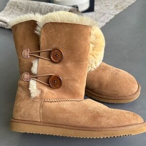 Women's Chestnut Suede Shearling Button Winter Boots